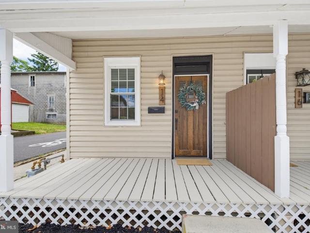 14 N Locust Street