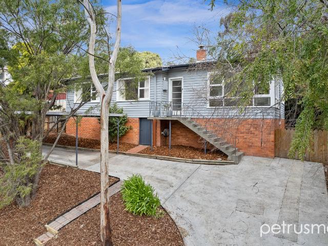 14 Nayuka Street Petrusma Property
