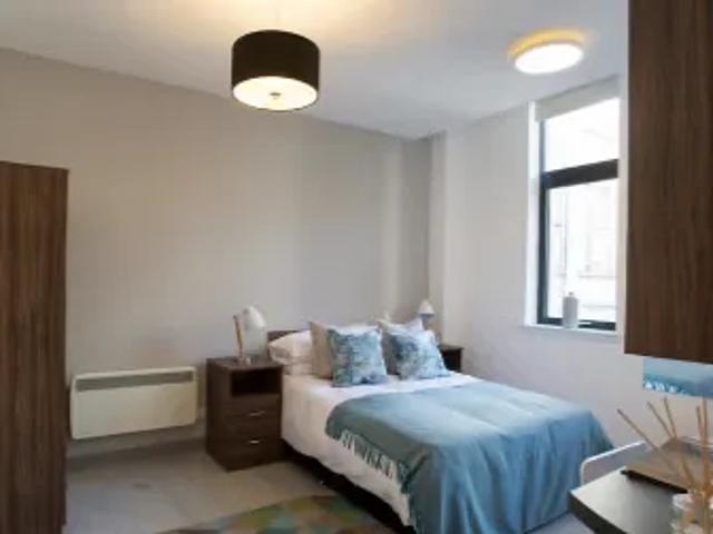 14 North Claremont Street, Glasgow, G3 7LE, United Kingdom | Room for rent #137836585 | Rentberry