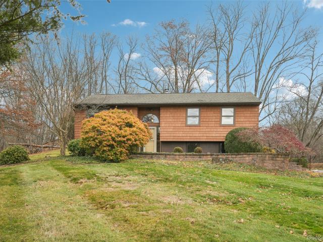 14 Old Minisink Trail