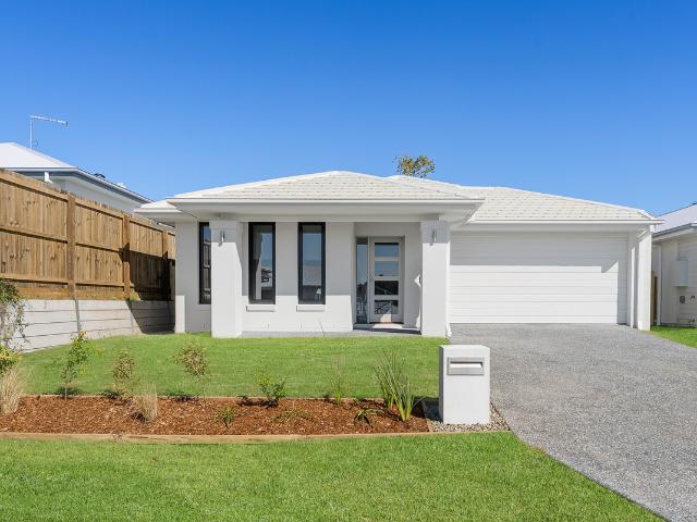 14 Oliver Drive, Redbank Plains QLD 4301