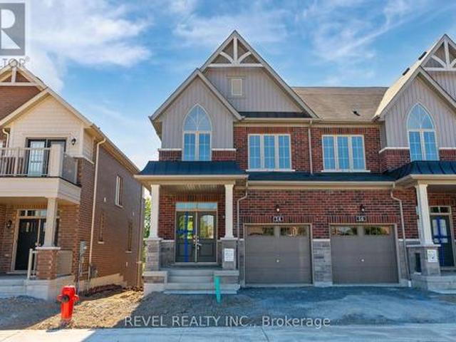 14 Paradise Way, Whitby Rolling Acres, ON, L1R 0R7 house for lease | Listing ID E13804 | Royal LePage