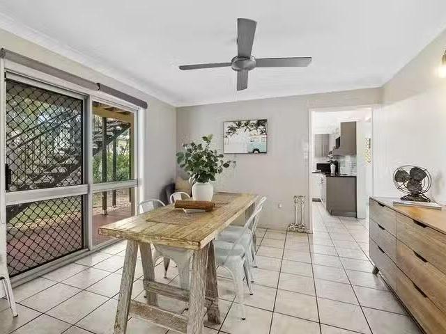 14 Peatey Street, Norman Gardens, QLD 4701