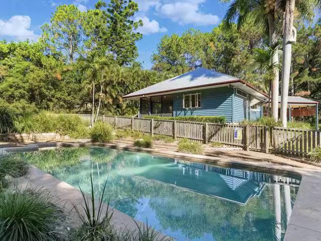 14 Pear Tree Lane, Cooroy, QLD 4563
