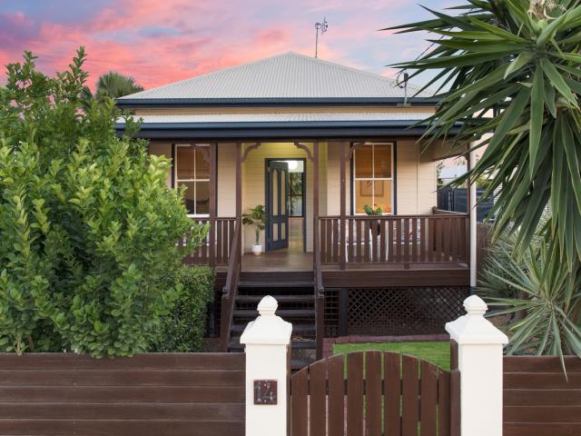 14 Perkins Street West, Railway Estate, QLD 4810 House for Rent Ray White Townsville