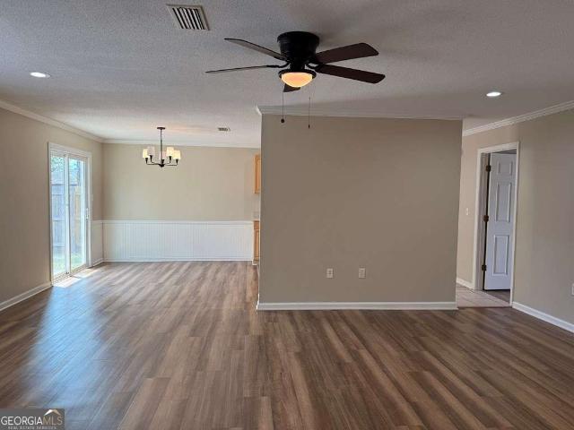 14 Pine Breeze Court