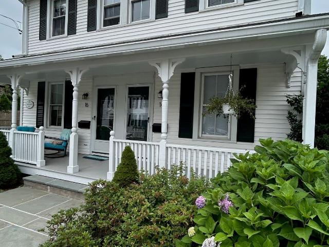 14 Pratt Street, Essex, US, CT