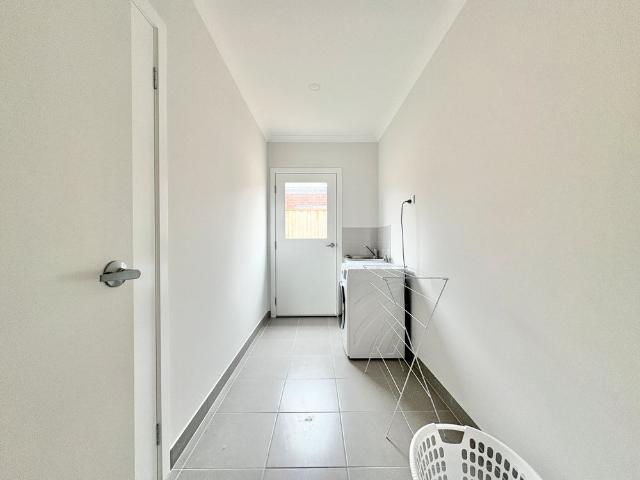 14 Primrose Drive, Waurn Ponds, VIC, 3216
