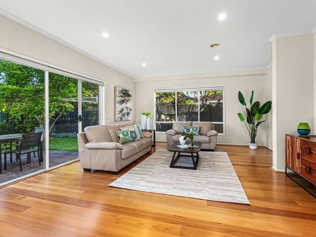 14 Quarry Road, MITCHAM