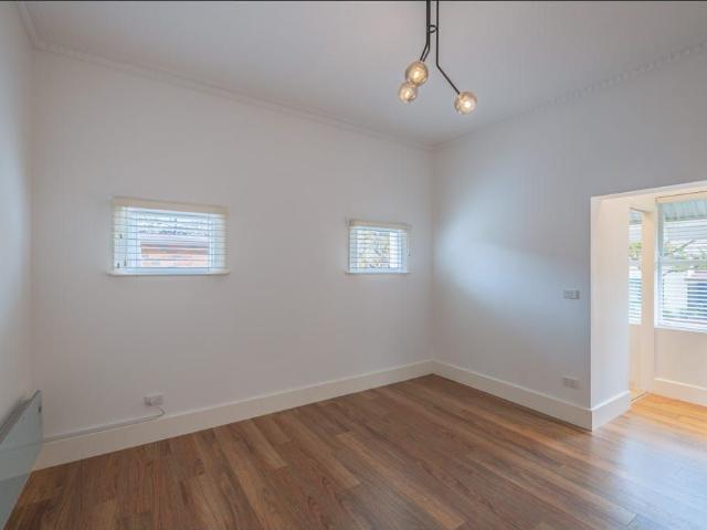 14 Regent Street Oakleigh, VIC 3166