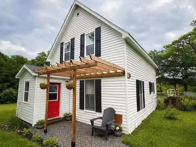 14 River Street, Eureka, NS, B0K 1B0 house for sale Listing.