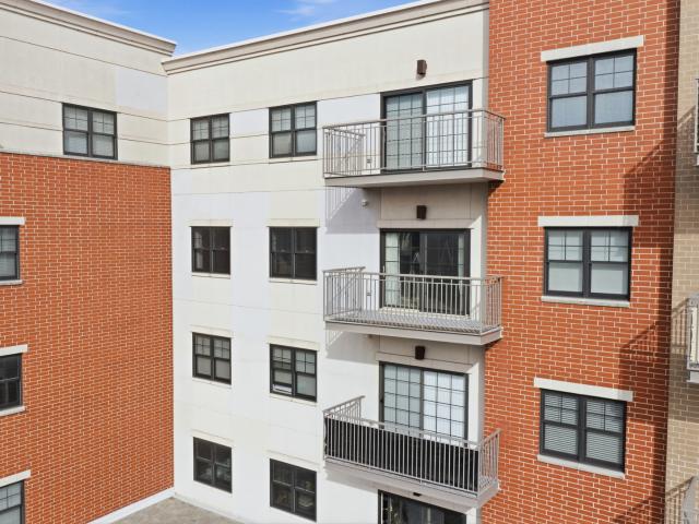 14 S Prospect Street # 402