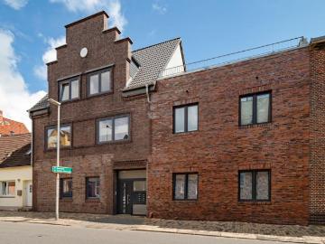 14 Schlafzimmer Haus Husum Deutschland LS96961125