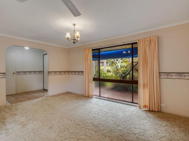 14 Seppelt Street
