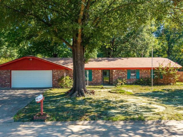 14 Shady Lane Drive