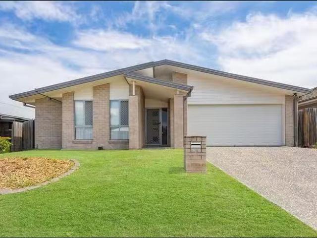 14 Silky Oak Street, Ripley, QLD 4306