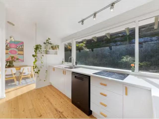 14 Sir Thomas Mitchell Drive, Davidson House for rent Listed.