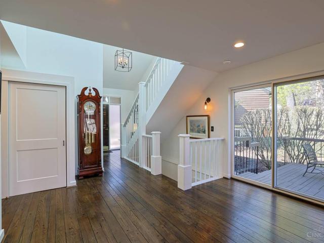 14 Spring Knoll Drive