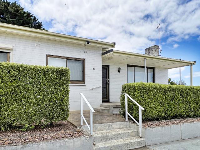14 Swann Street, Port Lincoln