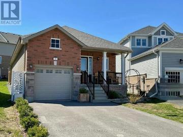 14 Summer Lane, Peterborough Northcrest Ward 5, ON, K9L 0G4 house for sale | Listing ID X13072 | Royal LePage