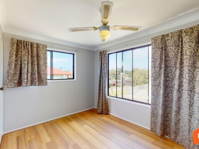 14a Croudace Road, Elermore Vale NSW 2287