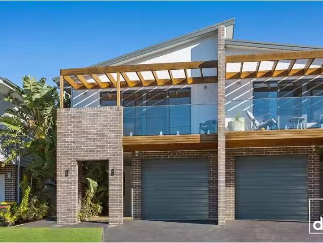 14A Air Avenue, Bulli House for rent Listed by Sarah Eagleton.