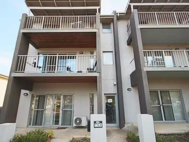 14B Eckley Street, GUNGAHLIN Apartment for rent Listed by Pc.