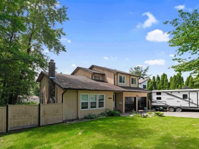 15040 Spenser Drive, Surrey, BC, V3S 5Z7 house for sale | Listing ID R3174 | Royal LePage