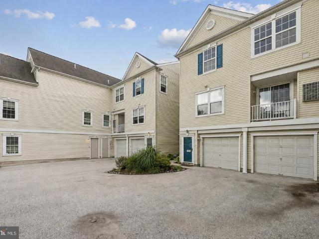 1504 Lakeside Drive