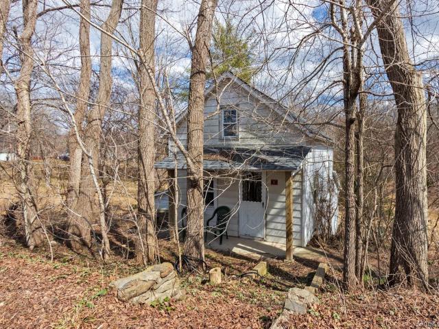 1504 Red Mill Road