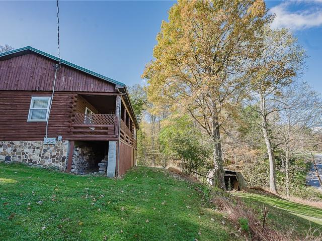 1504,1786 Gamble Road
