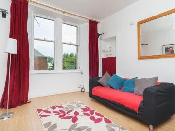 1504L Bonnington Road, Edinburgh, EH6. 2 bed flat to rent £1,125 pcm £260 pw