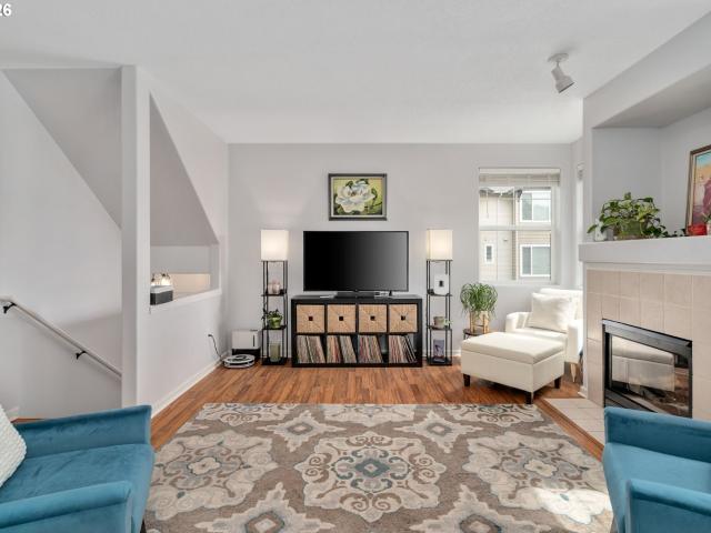15050 sw warbler way # 103