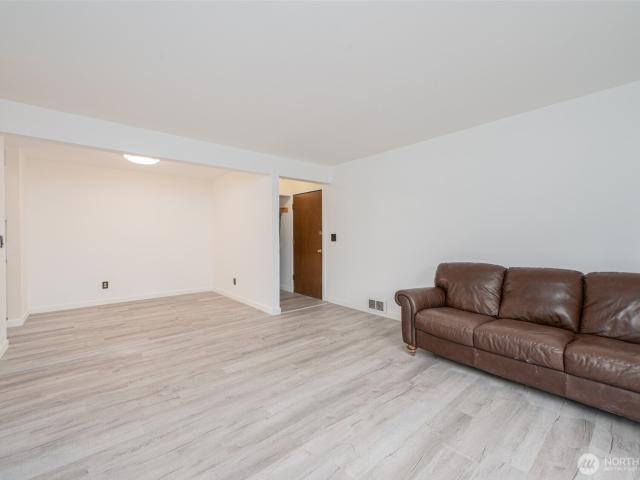 1505 N Visscher Street # P105