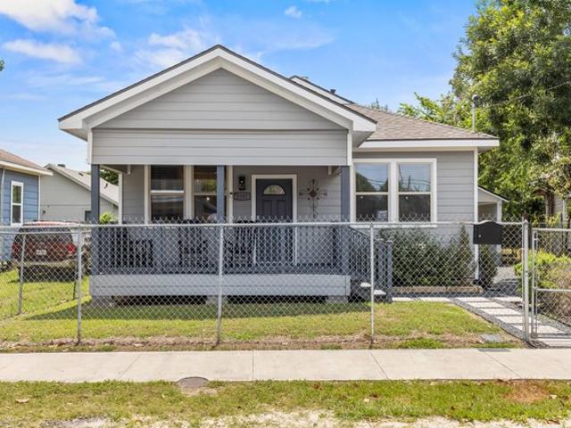 1505 Hussion St, Houston, TX 77003