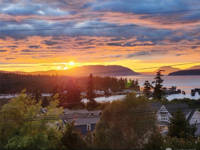 1505 Harbor View Court