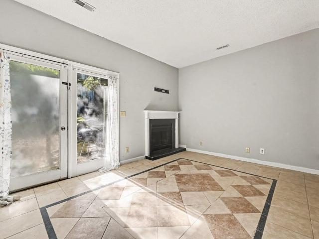 1505 Kendall Drive