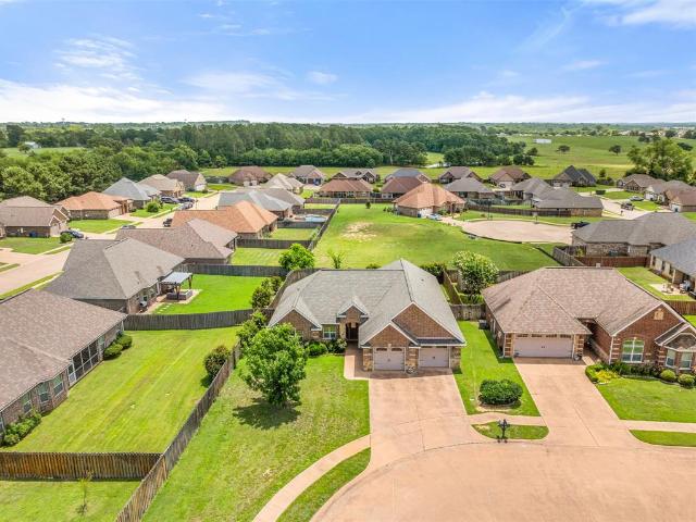 1505 Lucy Circle