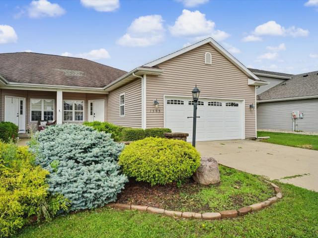 1505 Stonebluff Court