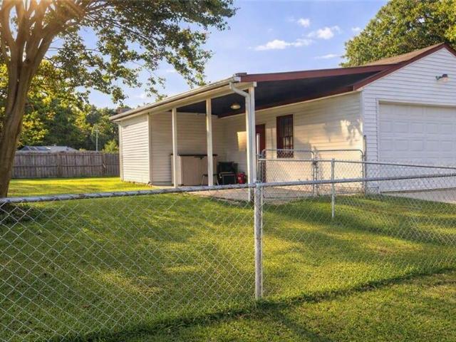 1505 Sparrow RD