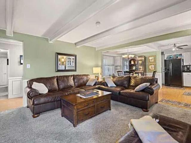 1506 Auburn Court