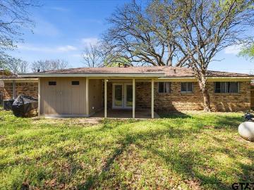 1506 Fuller Dr, Longview, TX 75602 | MLS #26003