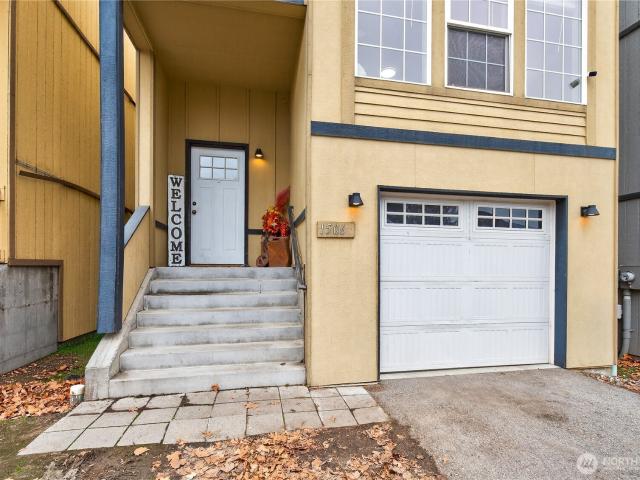1506 Historic Lane