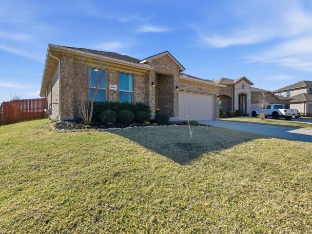 1506 Livermore, Cleburne, US, TX