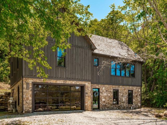 1506 Rock Springs Rd