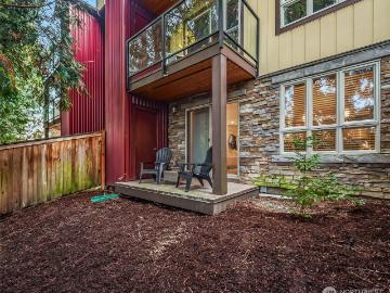 15070 NE 82nd St, Unit 103, Redmond, WA 98052 | MLS #2479