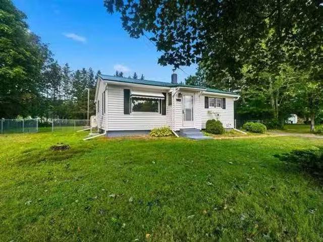 15071 Highway 1, Wilmot, NS, B0P 1W0 house for sale Listing.