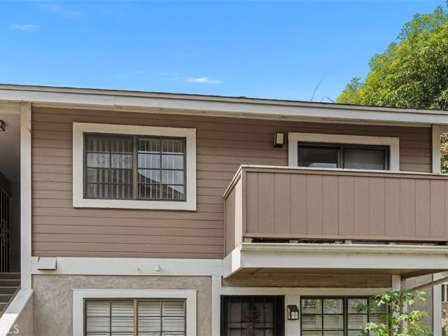 1507 S Raitt