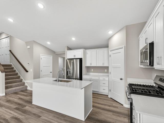 1507 Woods Road NE