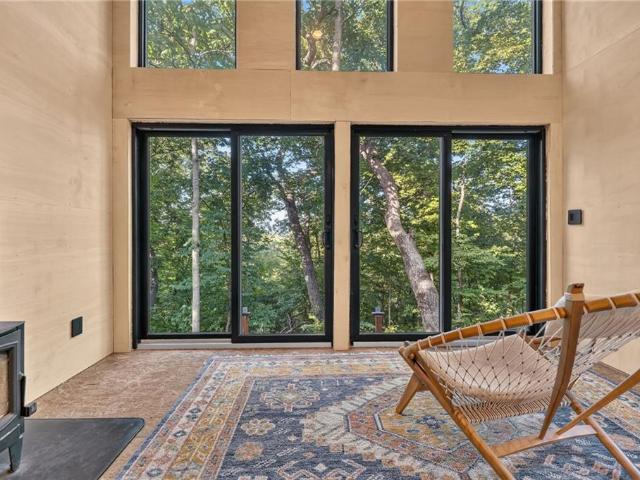 15086 Hartman Road